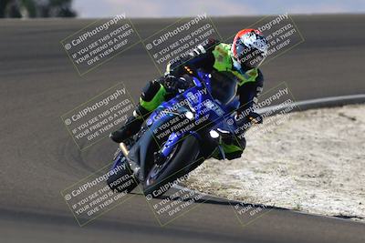 media/Sep-21-2025-TrackDaz (Sun) [[277c75b276]]/C Group/1240pm (Turn 2)/